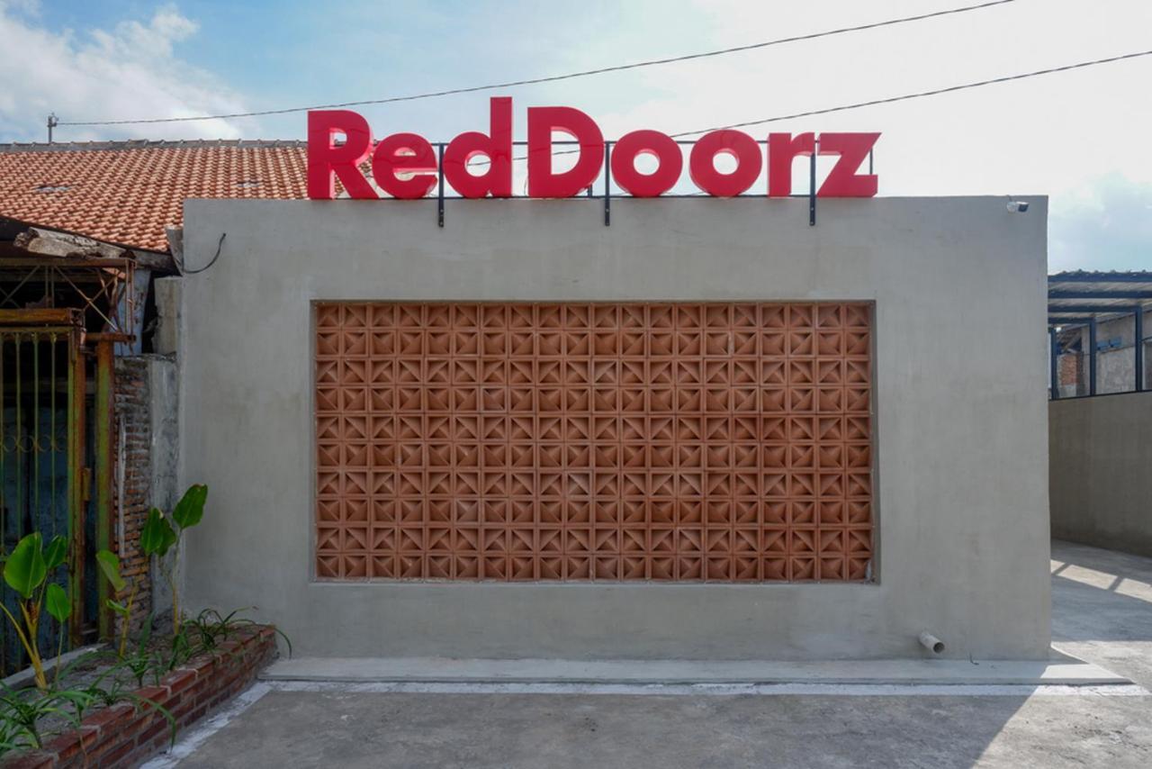 Reddoorz @ Klaten City Hotel Exterior photo